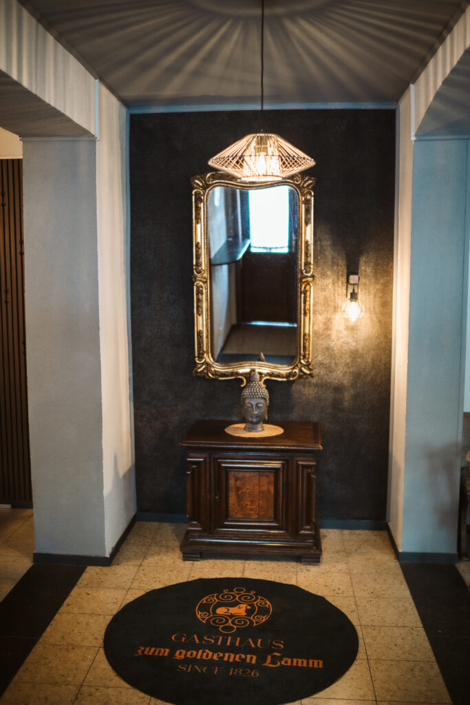 Eingang zum Sälchen